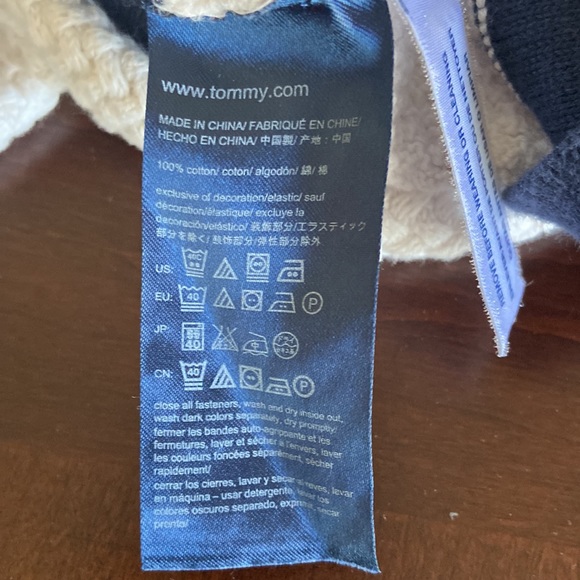 Tommy Hilfiger blue and white hoodie with pockets! Women’s size Medium.  EUC! - Picture 11 of 11